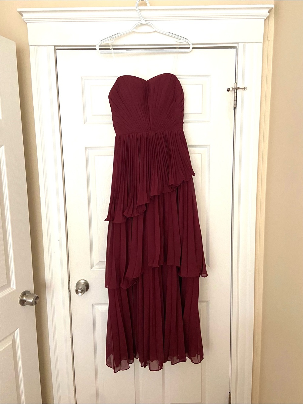 Strapless A-line Layered Chiffon Dress in Burgundy